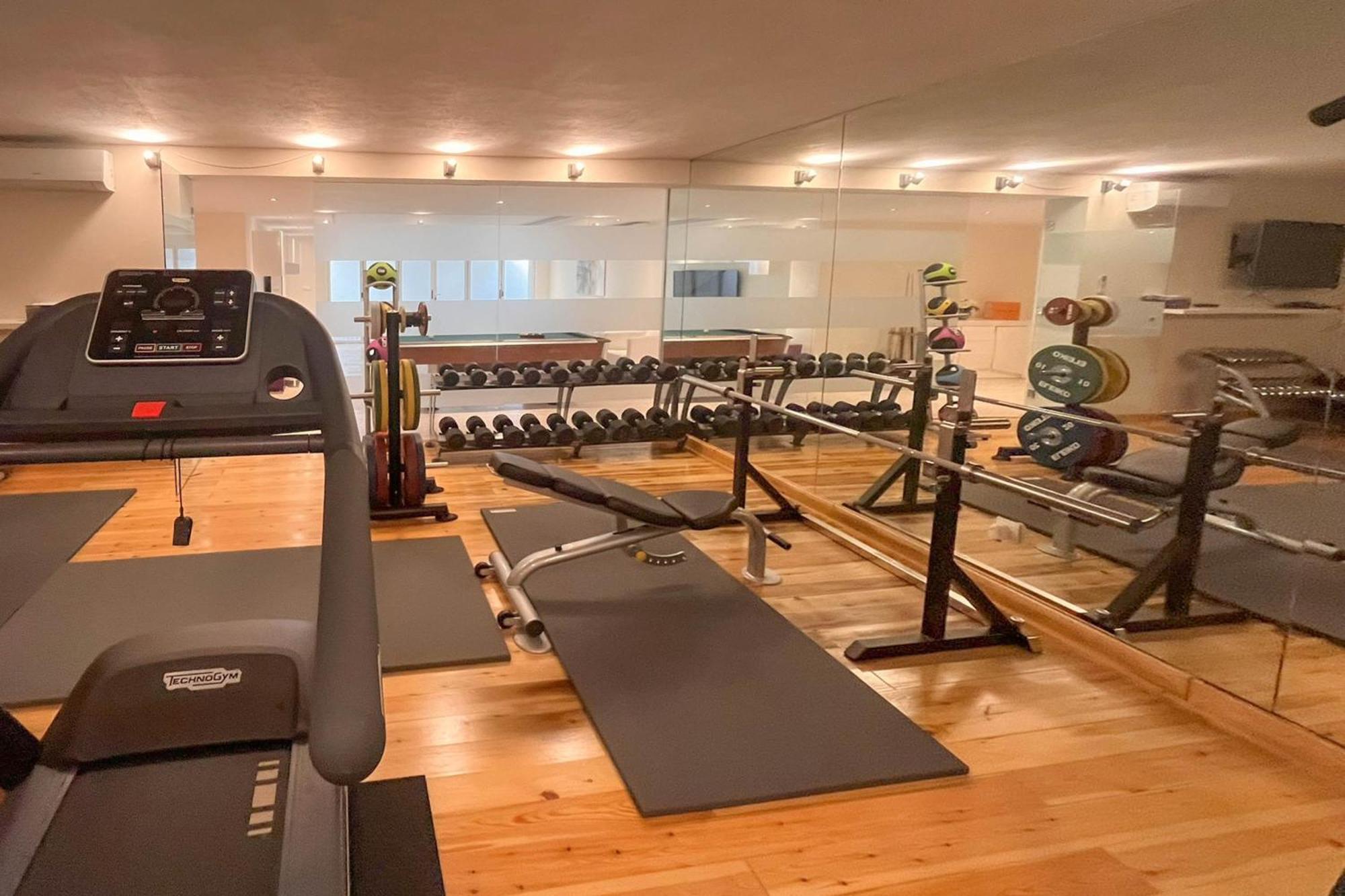 Villa New Zacaluca Pool Sauna & Gym - Happy Rentals มาร์เบยา ภายนอก รูปภาพ