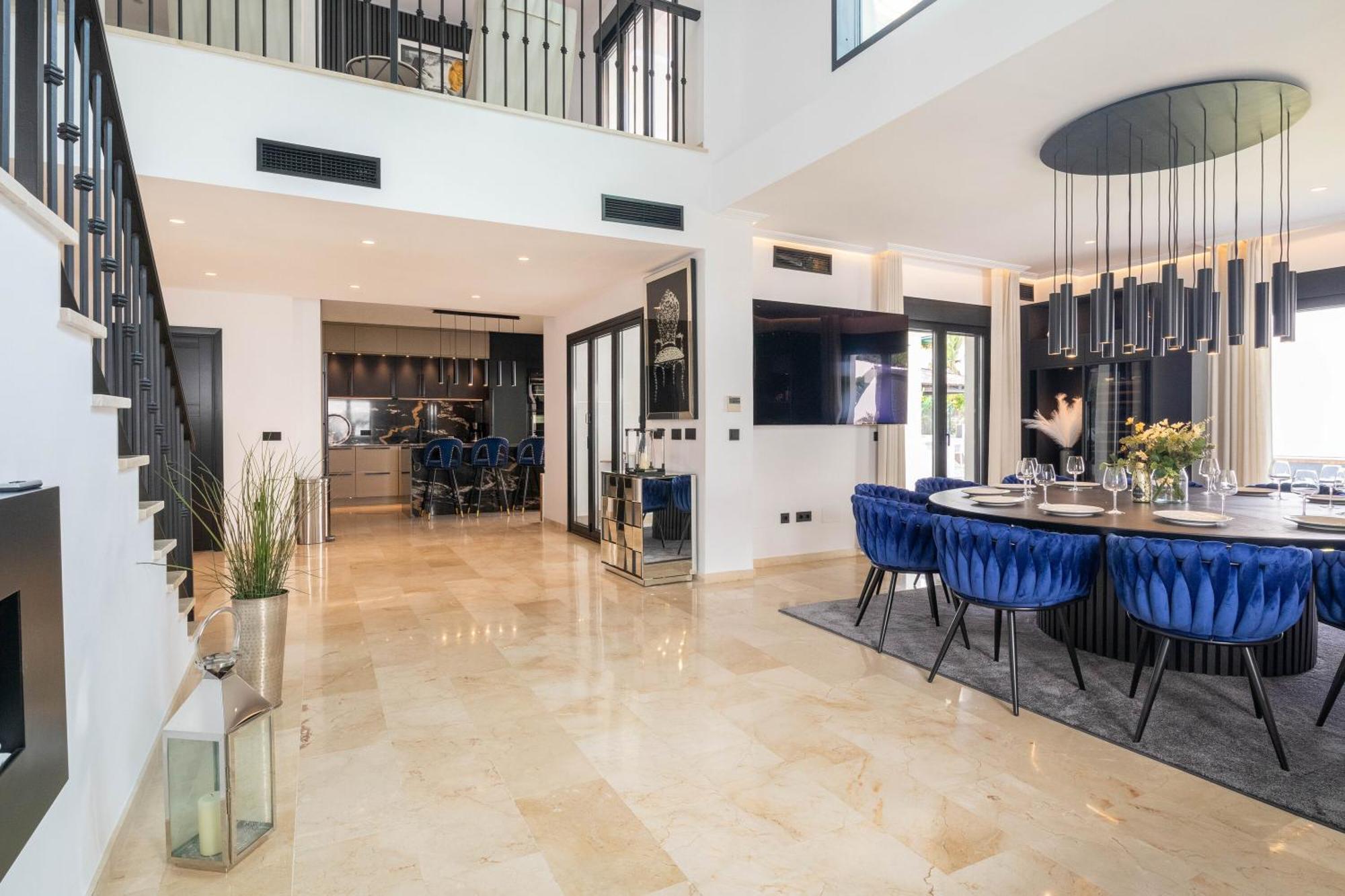 Villa New Zacaluca Pool Sauna & Gym - Happy Rentals มาร์เบยา ภายนอก รูปภาพ